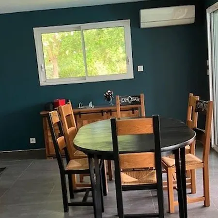 Maison Avec Piscine Privee - 6 Pers. - Fr-1-881-20 Villa *