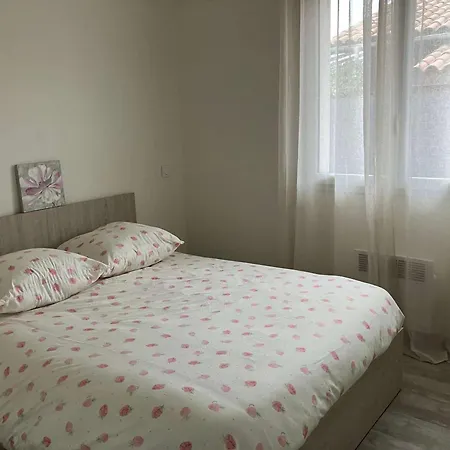 Maison Avec Piscine Privee - 6 Pers. - Fr-1-881-20 Villa *